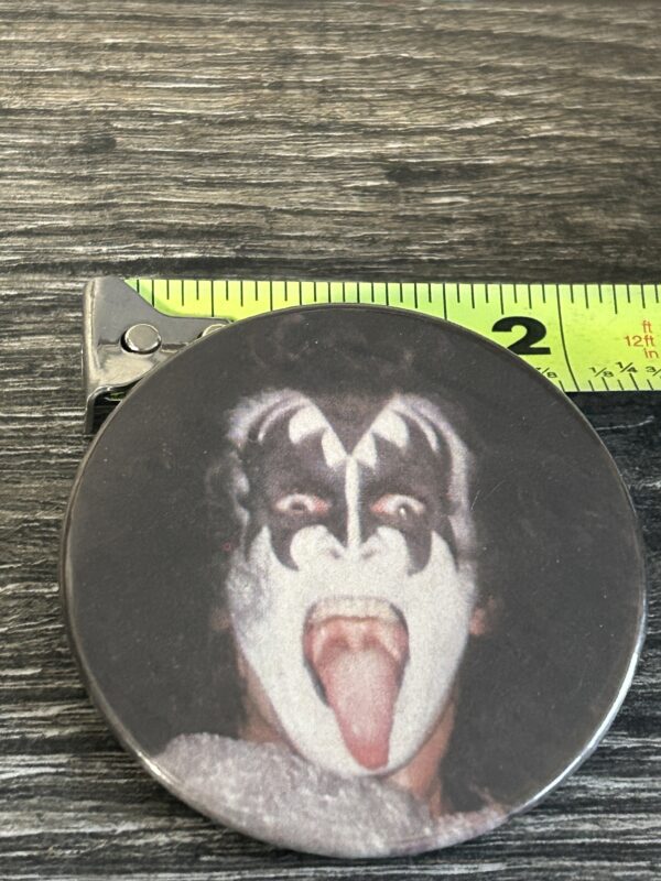 KISS BUTTON Pin Badge Dynasty Concert Tour Gene Simmons Tongue 2 1/4 Aucoin Era