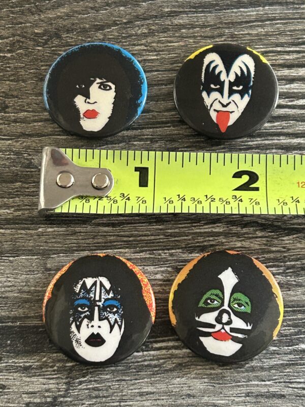 KISS BUTTON Pin Badge Dynasty Album Faces Set 1" Aucoin Era Gene Ace Peter Paul