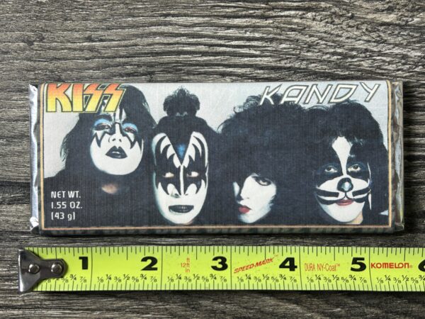 KISS Kandy Novelty Chocolate Bar in Custom Dynasty Wrapper 2000 Vintage Kiss