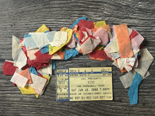 KISS TICKET STUB Farewell Tour Jones Beach NY Jun 10 2000 Confetti Vintage Kiss