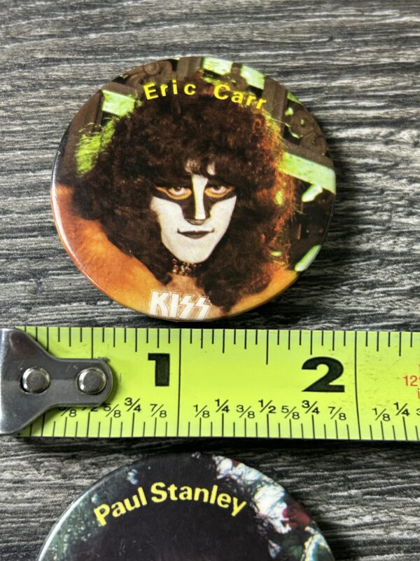 KISS BUTTON Pin Badge Unmasked Europe 1980 Eric Carr Paul Stanley Aucoin 1 3/4" - Image 3