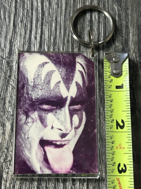 KISS KEYCHAIN Unmasked Concert Palladium NY Gene Simmons Vintage Kiss Aucoin Era