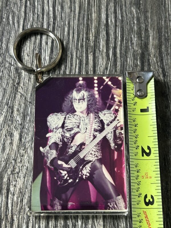 KISS KEYCHAIN Unmasked Palladium NY Concert Gene Simmons Vintage Kiss Aucoin Era