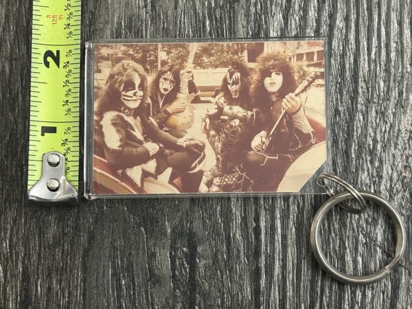 KISS KEYCHAIN Gene Simmons Red Room 1974 + 1976 Group Vintage Kiss Aucoin Era - Image 2