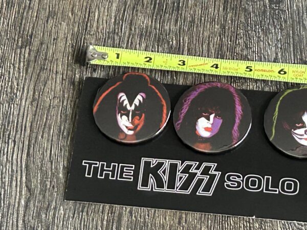 KISS BUTTON Pin Badge Custom Made 1978 Solo Albums 4pc Set Display Vintage Kiss - Image 2