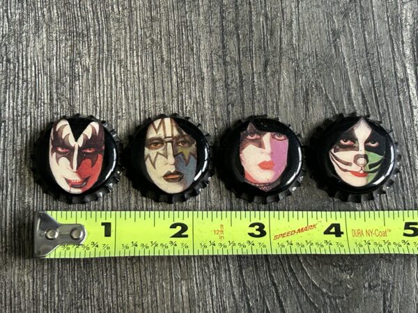 KISS BUTTON Pin Badge Bottlecap 1978 Solo Albums 4pc Novelty Set Vintage Kiss