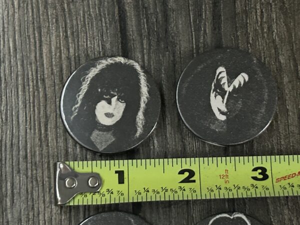 KISS BUTTON Pin Badge 1978 Solo Albums Set Black & White Aucoin Era Vintage Kiss - Image 2