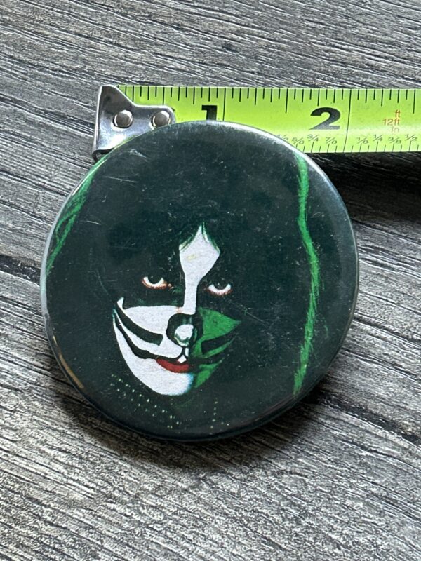 KISS BUTTON Pin Badge 1978 Solo Album Peter Criss 2 1/2" Aucoin Era Vintage Kiss