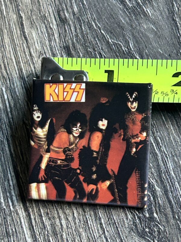 KISS BUTTON Pin Badge Love Gun Alive 2 Cubes 1 1/2" Aucoin Vintage Kiss Canada