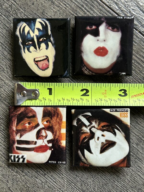 KISS BUTTON Pin Badge Love Gun Alive 2 Face Set 1.5" Aucoin Vintage Kiss Canada