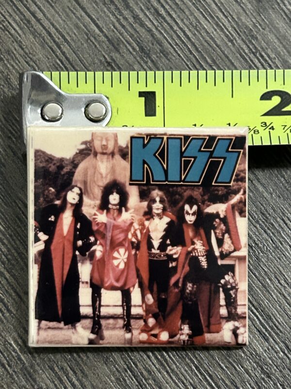 KISS BUTTON Pin Badge Rock And Roll Over Japan Blue Logo 1.5 Vintage Kiss Aucoin