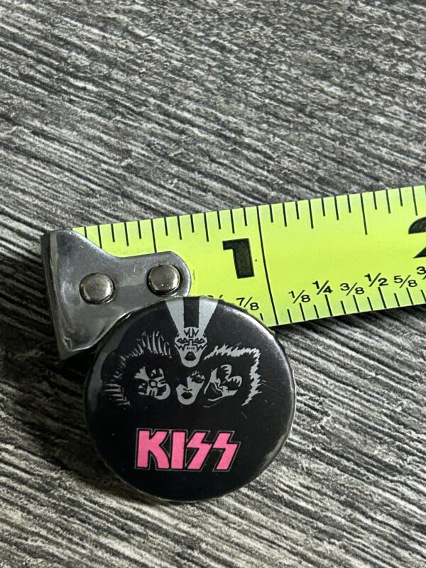 KISS BUTTON Pin Badge Rock And Roll Over Pink Logo 1" Vintage Kiss Aucoin Era