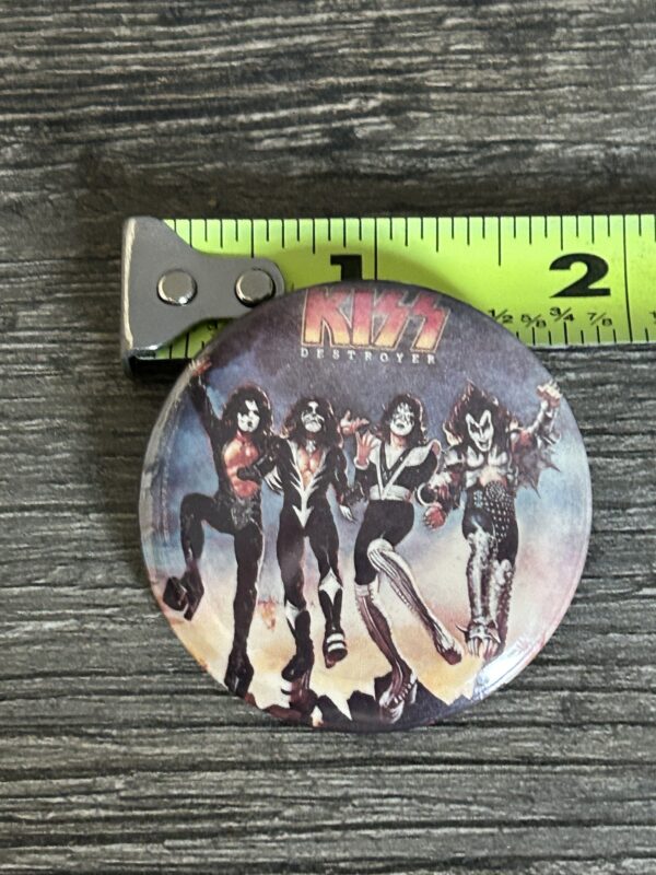 KISS BUTTON Pin Badge Destroyer Album Cover 1.75 Vintage Kiss Aucoin Ken Kelly A