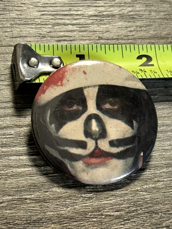 KISS BUTTON Pin Badge Destroyer Peter Criss Spirit of '76 Vintage Kiss Aucoin