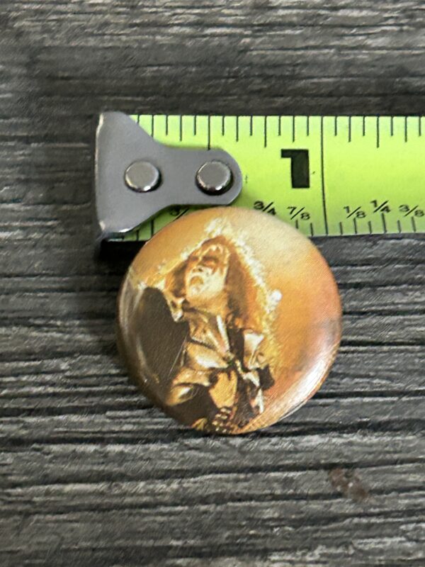 KISS BUTTON Pin Badge Destroyer Concert Tour Gene Simmons 1" Vintage Kiss Aucoin