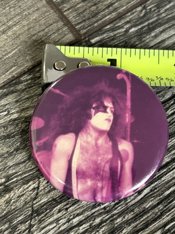 KISS BUTTON Pin Badge Dressed To Kill Tour Paul Stanley 1.75 Vintage Kiss Aucoin