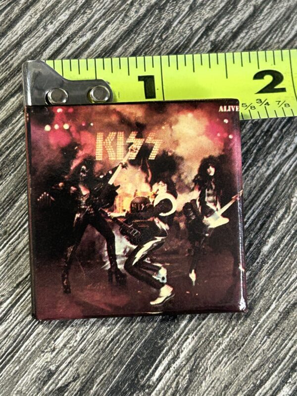 KISS BUTTON Pin Badge Alive Album Cover 1 1/2" Square Vintage Kiss Aucoin Canada