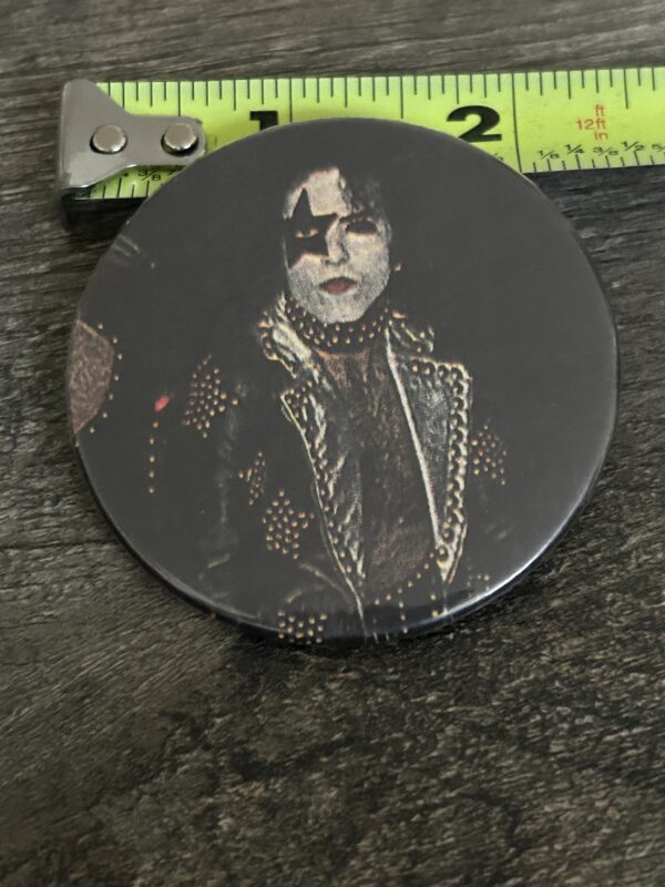 KISS BUTTON Pin Badge Debut Album Paul Stanley 2 1/4" Vintage Kiss Aucoin Era