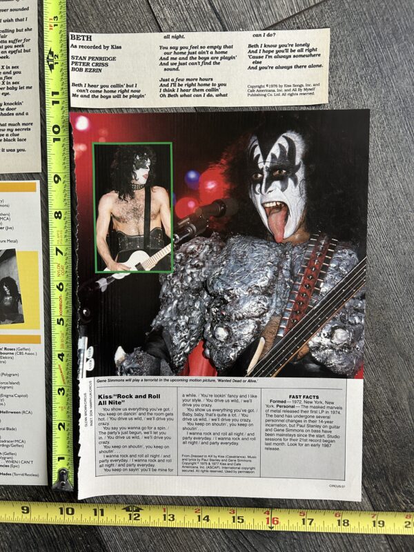 KISS Album Release Clippings Smashes Thrashes & Hits 7pc Lot USA Vintage Kiss - Image 2