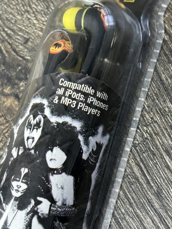 KISS Ear Buds Sealed 2010 iPods iPlayers MP3 Players Go Stereo Gene Simmons - Image 3