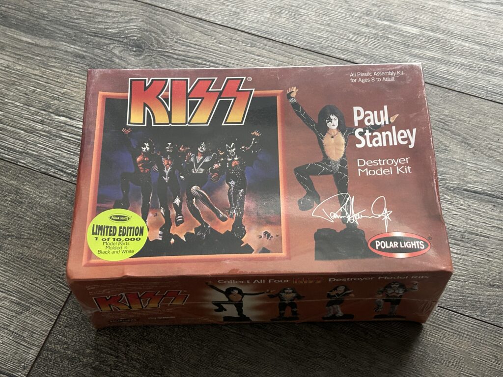 KISS 1998 Paul Stanley Destroyer Polar Lights Model Kit