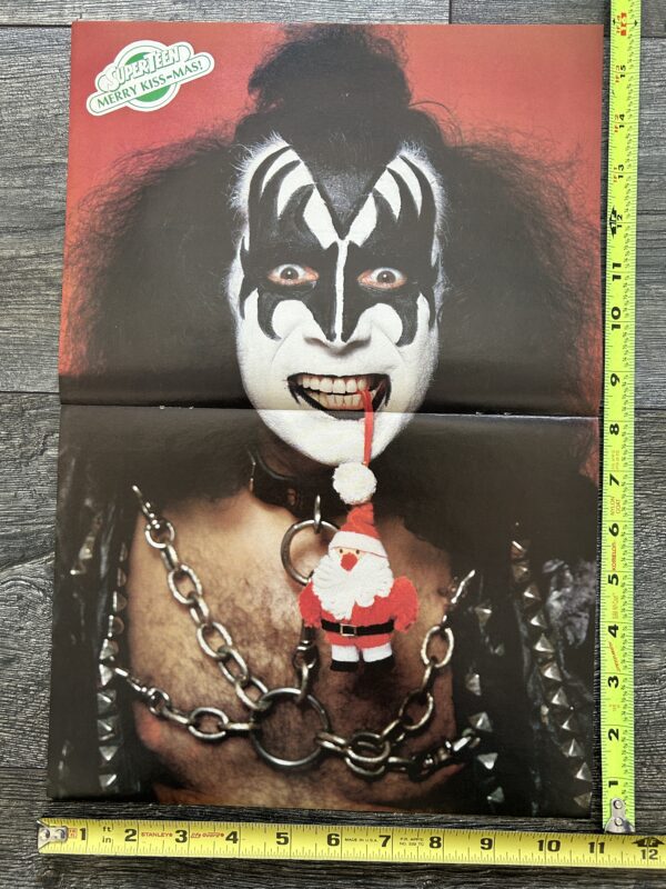 KISS Poster Centerfold Alive 2 GENE SIMMONS Christmas 1977 Vintage Kiss Aucoin