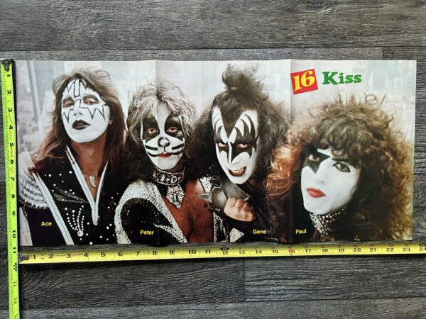 KISS Poster Centerfold Empire State Building NY 16 Magazine Vintage Kiss Aucoin