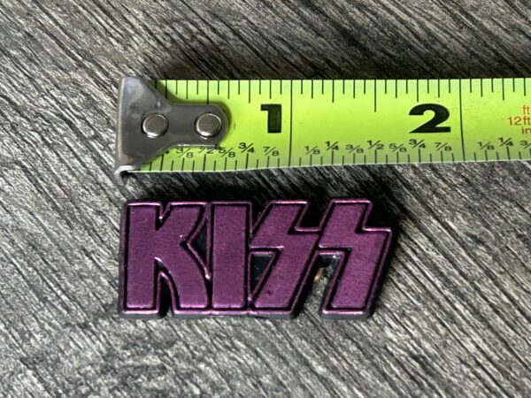 KISS Pin Badge Purple Logo Plastic 1 3/4" Vintage Kiss Paul Stanley 1980's