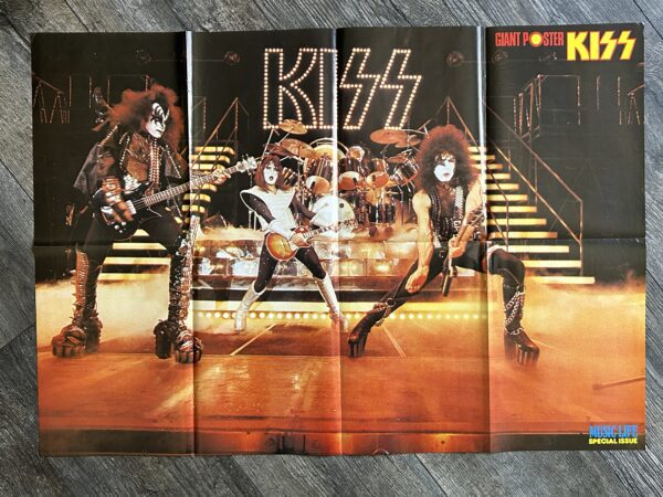 KISS Poster Centerfold Love Gun Tour Japan Japanese Vintage Kiss Aucoin 21x31