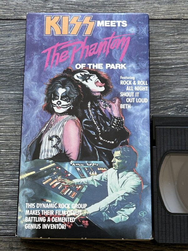 KISS VHS Video Tape Kiss Meets The Phantom Movie 1988 USA Vintage Kiss Aucoin - Image 3