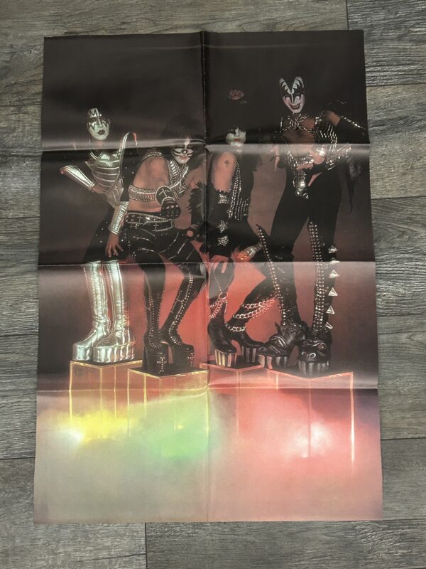 KISS Poster Centerfold Love Gun Band On Cubes Pose Vintage Kiss Aucoin 21x31 A