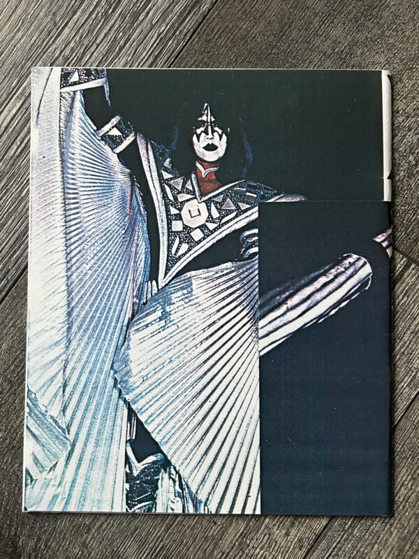 KISS Fanzine Magazine The Oath #11 1984 Lick It Up Gene Canada Vintage Kiss - Image 2