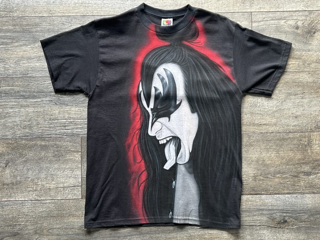 KISS Vintage T-Shirt GENE SIMMONS Airbrushed Art Med Vintage Kiss Memorabilia