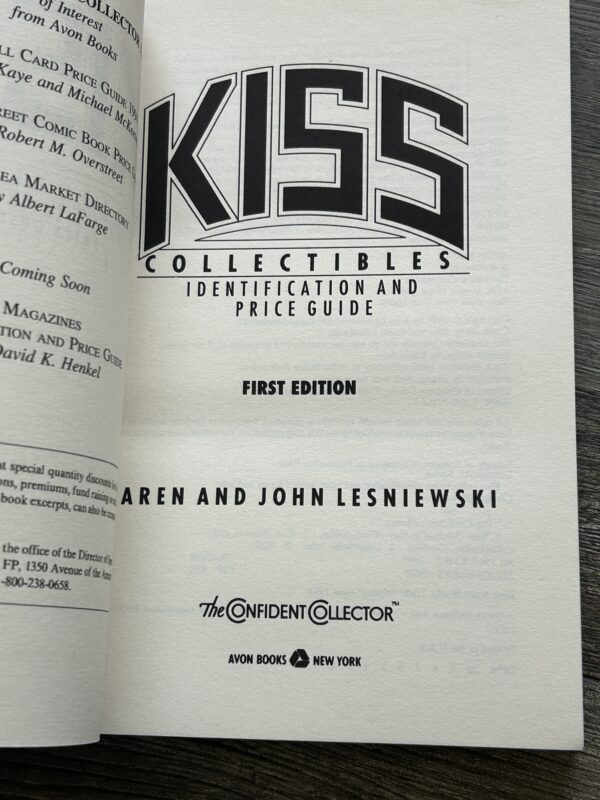 KISS Book Kiss Collectibles Identification Price Guide 1993 Vintage Kiss Aucoin B