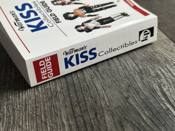 KISS Book Kiss Collectibles Field Guide Mini Book Tom Shannon 2005 Vintage Kiss - Image 3