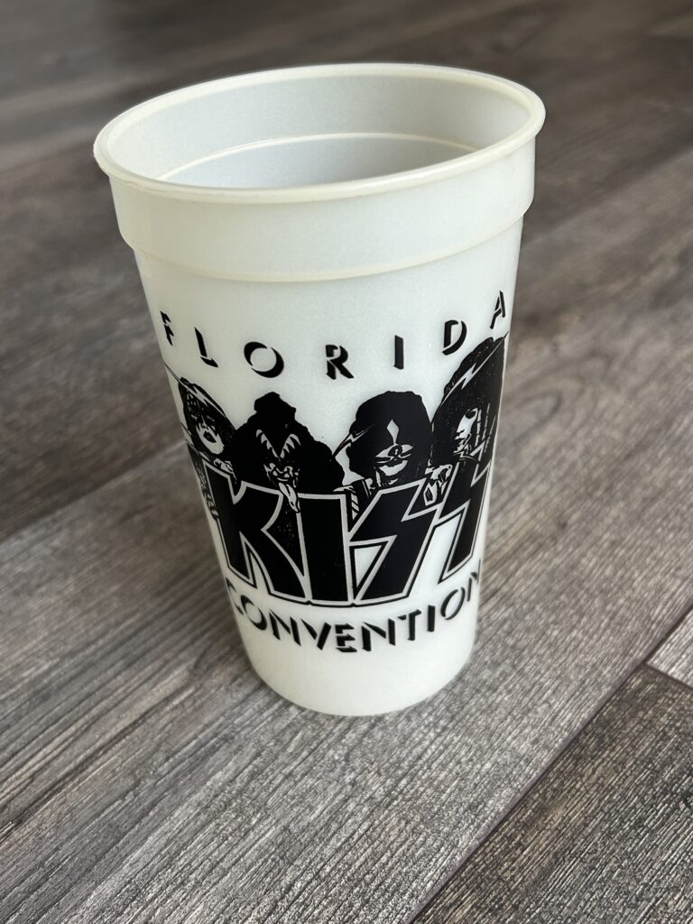 KISS Cup Florida Kiss Convention 1990's Unmasked GLOW IN THE DARK Vintage Kiss