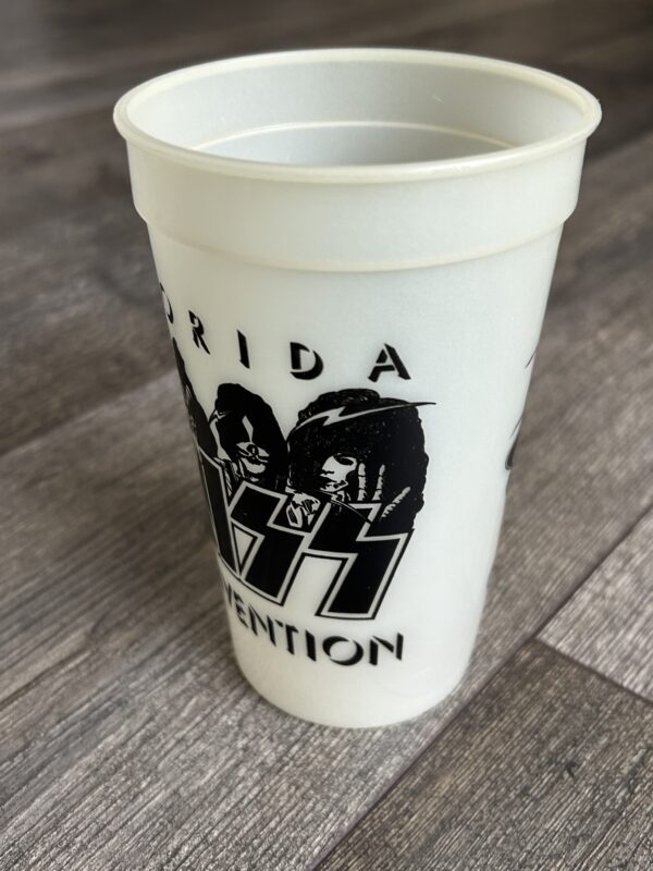 KISS Cup Florida Kiss Convention 1990's Unmasked GLOW IN THE DARK Vintage Kiss