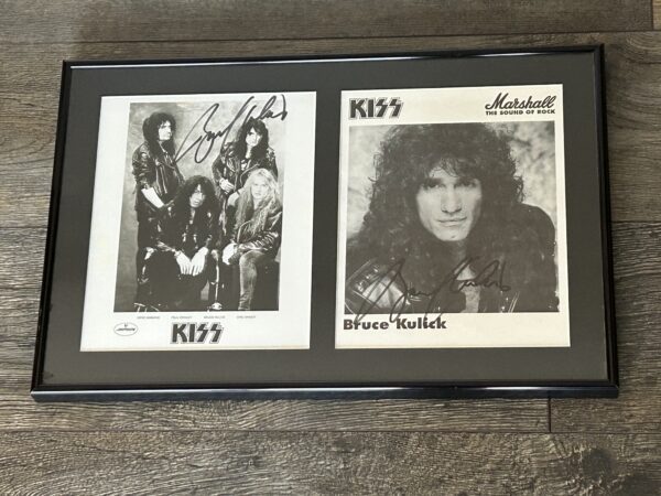 KISS Promo Photo Display BRUCE KULICK Signed Autograph Revenge Vintage Kiss