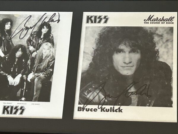 KISS Promo Photo Display BRUCE KULICK Signed Autograph Revenge Vintage Kiss