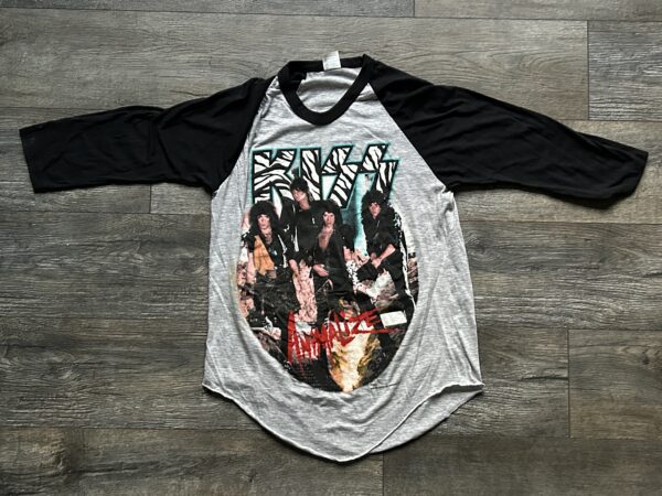 KISS Vintage Concert T-Shirt Animalize Tour Raglan Jersey Black Gray UNWORN