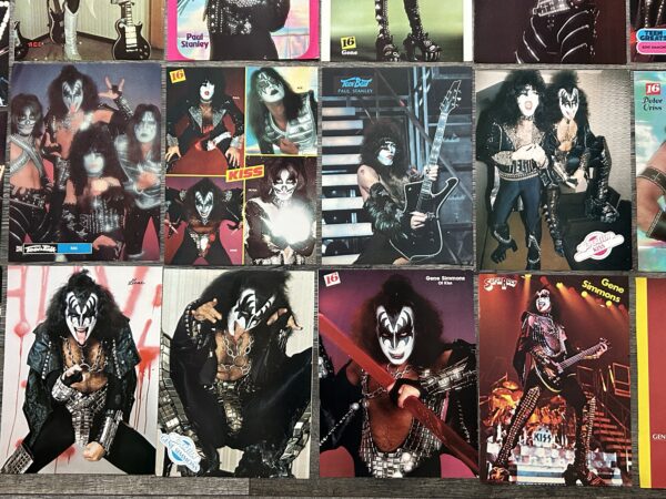 KISS Clippings Pin Up 30pc Lot Love Gun Alive 2 Solo Albums Vintage Kiss Aucoin