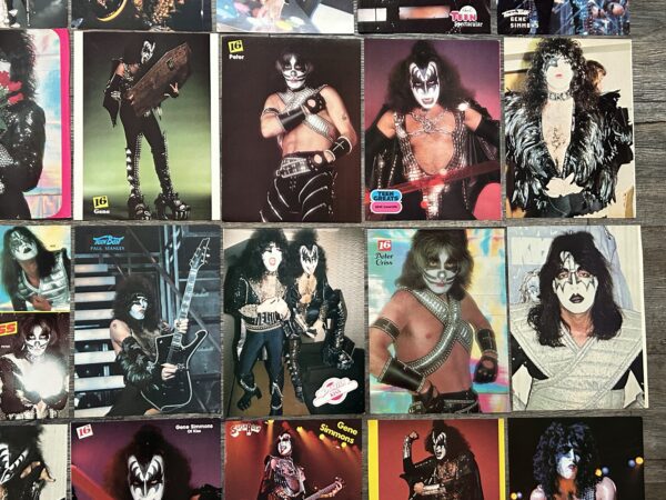 KISS Clippings Pin Up 30pc Lot Love Gun Alive 2 Solo Albums Vintage Kiss Aucoin