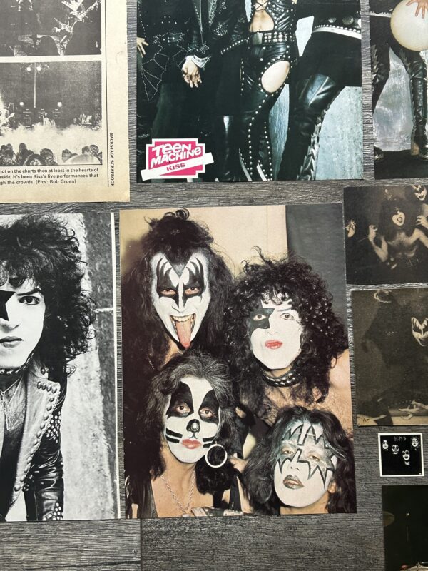 KISS Clippings 26pc Lot Debut Album & Hotter Than Hell Era Vintage Kiss Aucoin