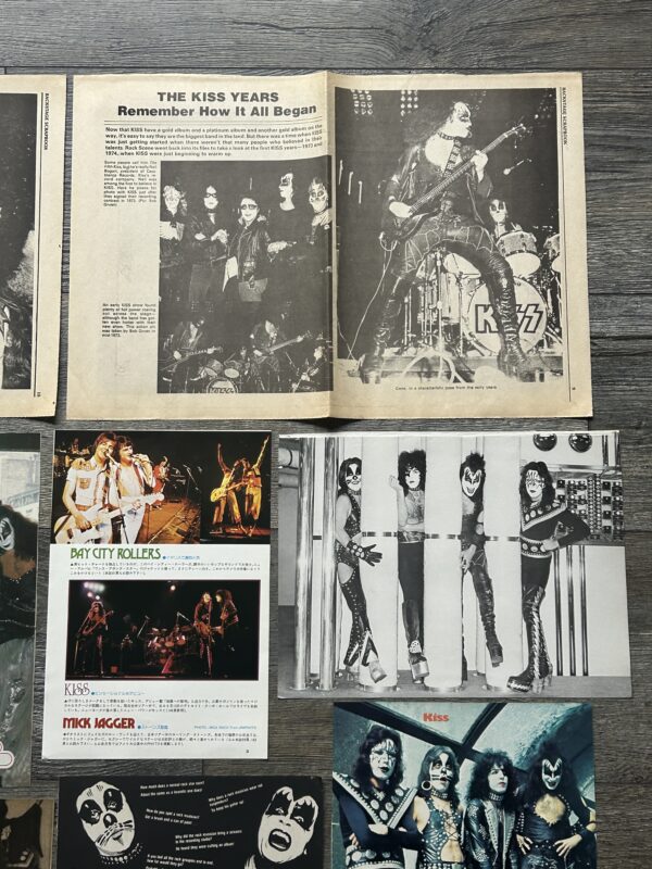 KISS Clippings 26pc Lot Debut Album & Hotter Than Hell Era Vintage Kiss Aucoin