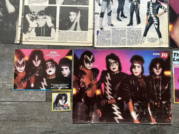 KISS Clippings Articles Pin Up 17pc Lot The Elder Vintage Kiss Aucoin Eric Carr