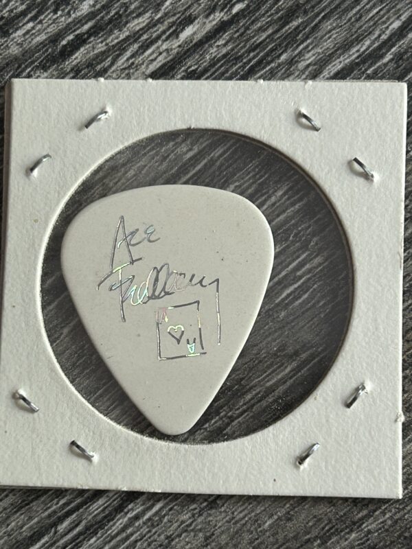 Kiss Guitar Pick ACE FREHLEY Just For Fun Signature White Silver Prism Vintage