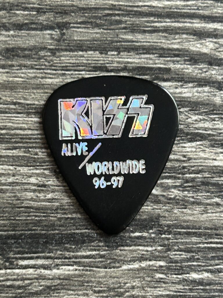 KISS Guitar Pick PAUL STANLEY Alive Worldwide Reunion Black Silver B Vintage
