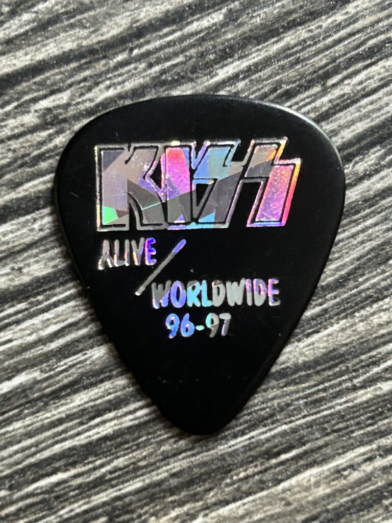 KISS Guitar Pick PAUL STANLEY Alive Worldwide Reunion Black Silver C Vintage