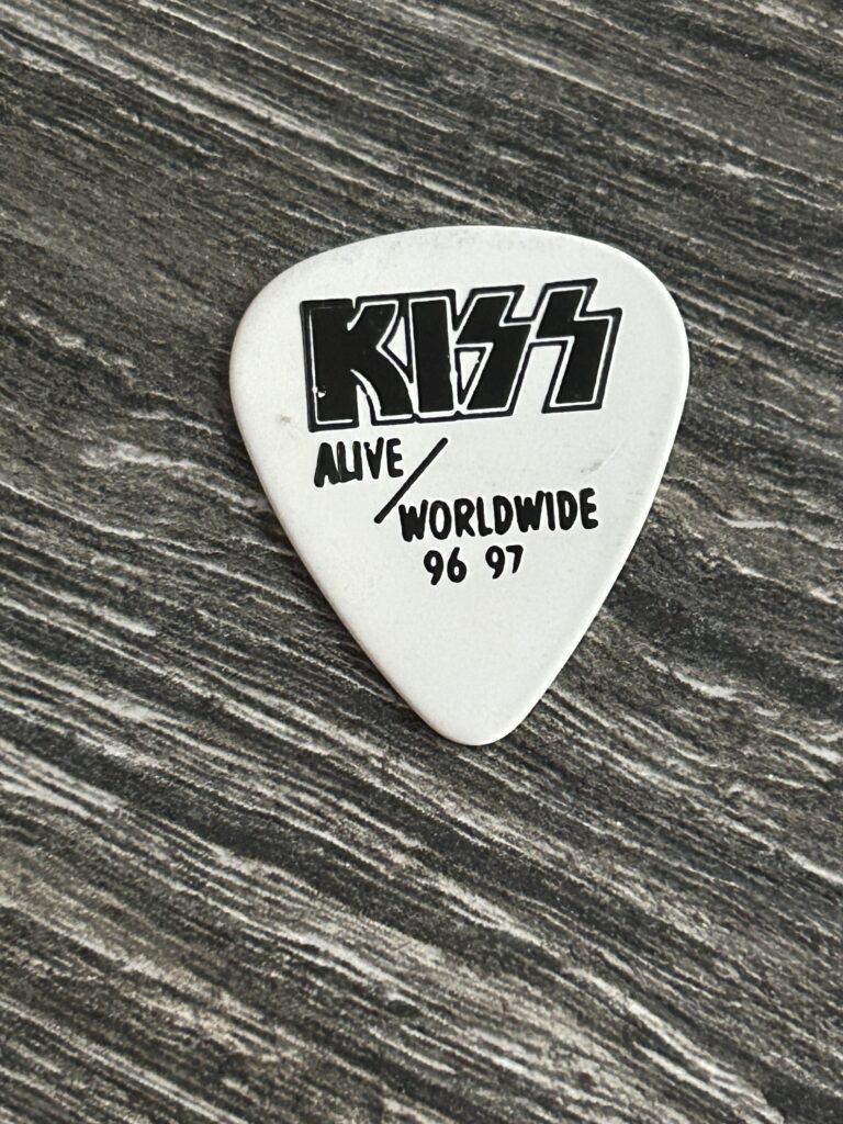 KISS Guitar Pick GENE SIMMONS Alive Worldwide Reunion Black White Black w/o Dash