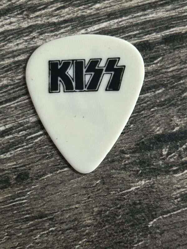 KISS Guitar Pick BRUCE KULICK Revenge Club Tour Signature Version B Vintage Kiss
